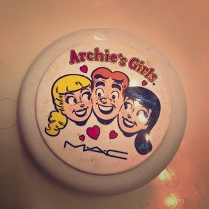 Archies girl Veronica matte pearl blush